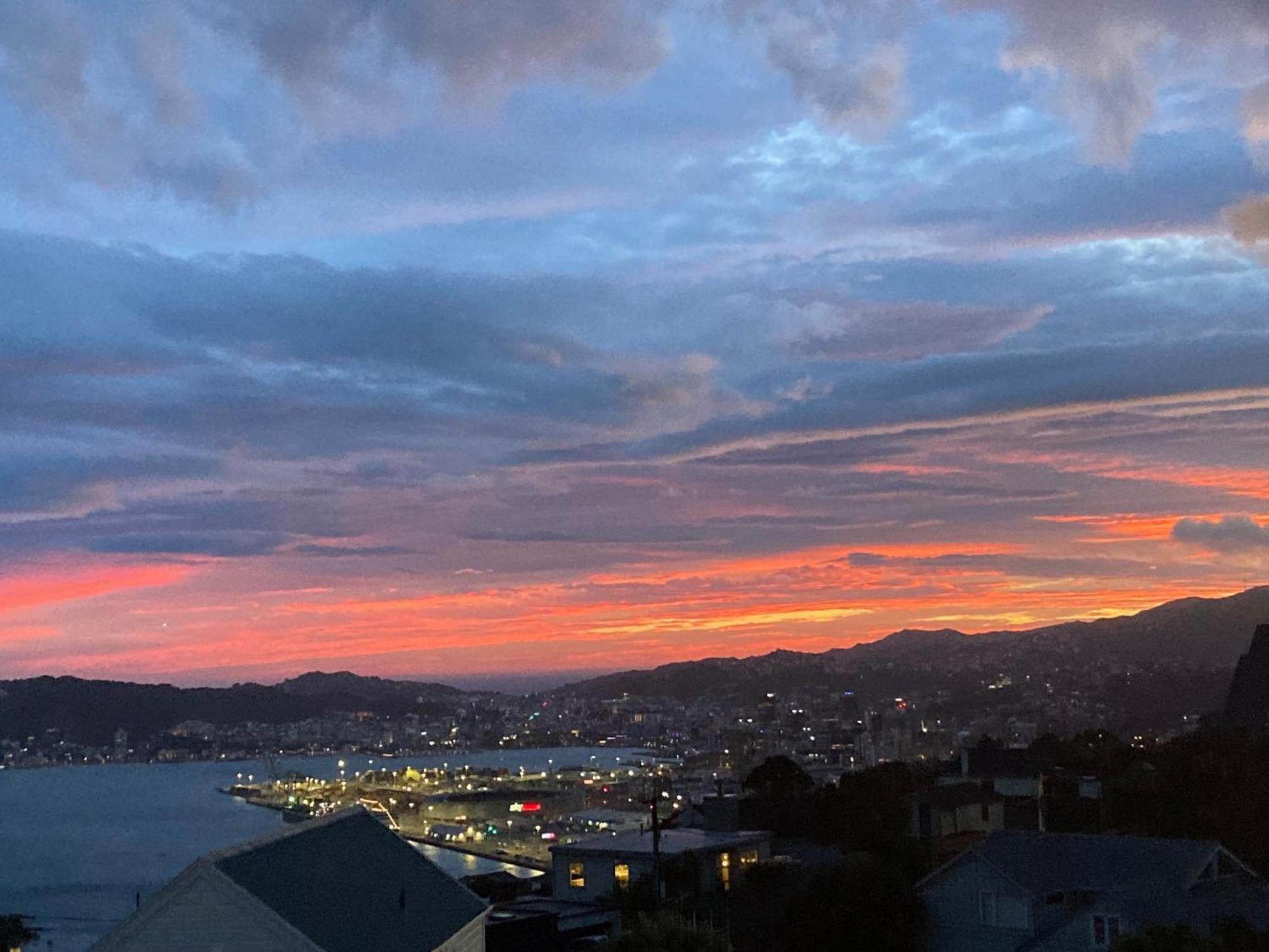 Khandallah Harbour View Bnb Wellington Exterior foto